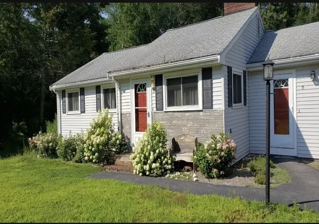 Homes for sale in Sharon, MA | 7 Laurel Road, Sharon, MA 02067 | MLS# 73541313