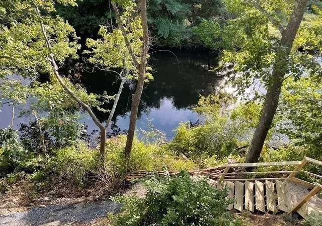 4th image of 2653 Providence Rd, Northbridge, MA 01534 | MLS# 73537044