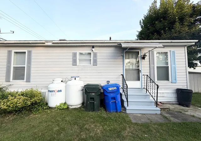 Homes for sale in Springfield, MA | 16 Mobile Home Way, Springfield, MA 01119 | MLS# 73501549