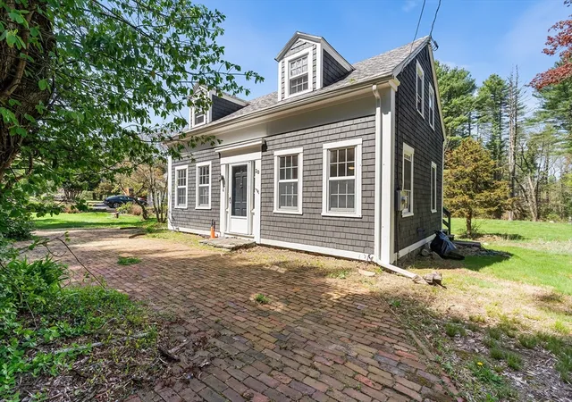 Homes for sale in Rehoboth, MA | 20 School St, Rehoboth, MA 02769 | MLS# 73530983