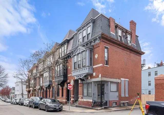 Homes for sale in South Boston, MA | 124 F St, South Boston, MA 02127 | MLS# 73501371