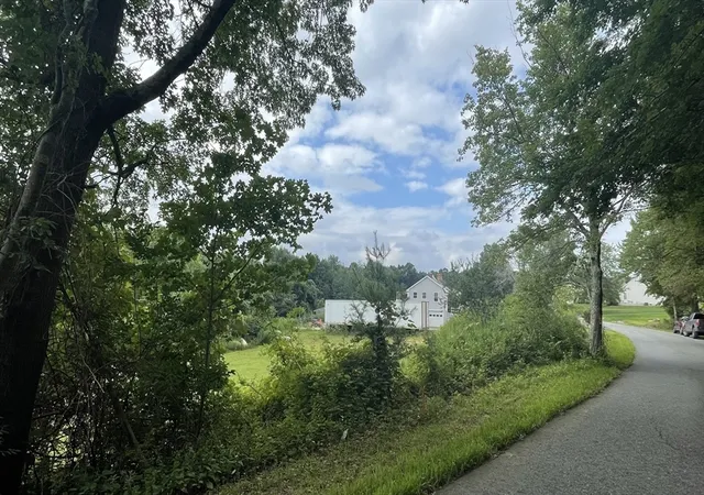 Homes for sale in North Brookfield, MA | 9B Bell Rd, North Brookfield, MA 01535 | MLS# 73497095