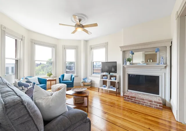1st image of 100 Broadway #5, Chelsea, MA 02150 | MLS# 73550896