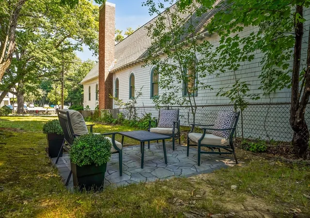 4th image of 146 Lincoln Rd #A, Lincoln, MA 01773 | MLS# 73566239