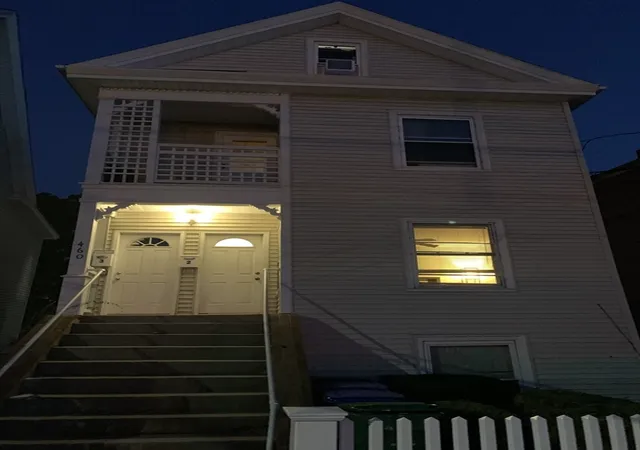 2nd image of 460 Watertown St, Newtonville, MA 02460 | MLS# 73560140