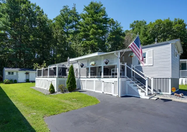1st image of 71 Sonia Dr, Marlborough, MA 01752 | MLS# 73559438