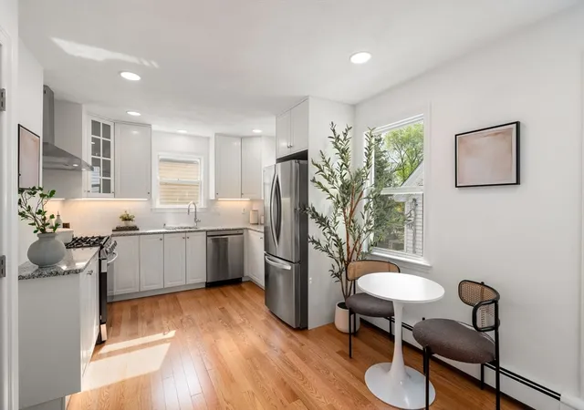 1st image of 5   7 Hearn, Watertown, MA 02472 | MLS# 73564587