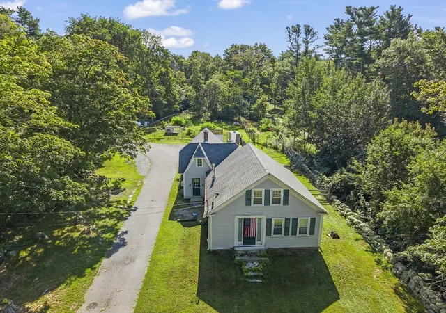 3rd image of 8 S Main St, Carver, MA 02330 | MLS# 73567025