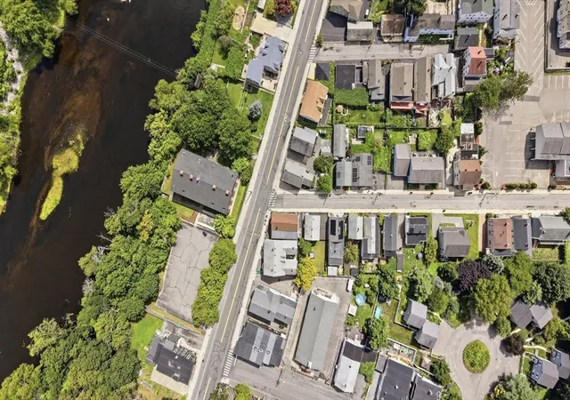37th image of 40 North St, Lowell, MA 01852 | MLS# 73560466