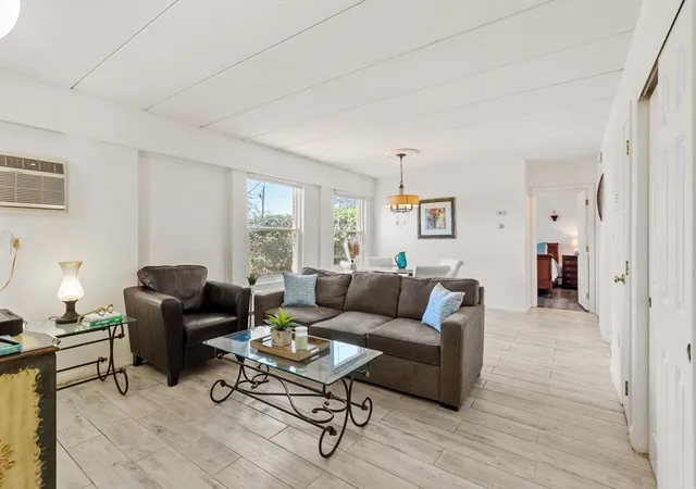 Homes for sale in Stoneham, MA | 122 Main Street #100, Stoneham, MA 02180 | MLS# 73513350