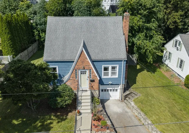 Single family home for sale at 4 Maxdale Rd, Worcester, MA 01602 | MLS# 73568984
