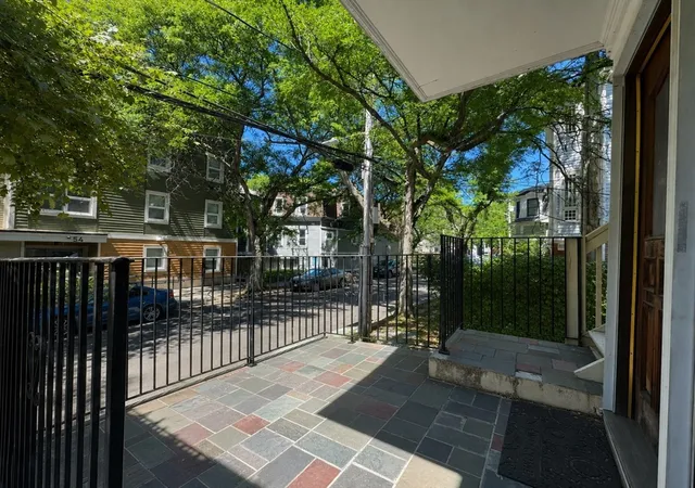 Homes for sale in Cambridge, MA | 43 Market St, Cambridge, MA 02139 | Houzeo