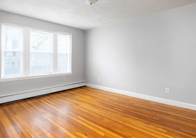 Listing Photo 5 - Condo for sale in building located at 77 Grn St, Lynn, MA 02129