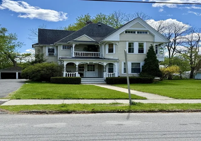 Homes for sale in Fitchburg, MA | 24 Phillips St, Fitchburg, MA 01907