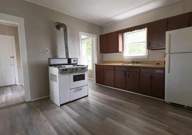 25th image of 58 Laurel, Worcester, MA 01605 | MLS# 73560017