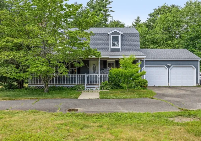 Homes for sale in Belchertown, MA | 384 Michael Sears Rd, Belchertown, MA 01007 | MLS# 73539861