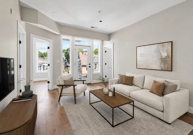 5th image of 2 Weld Hill Street #PH2, Jamaica Plain, MA 02130 | MLS# 73555939