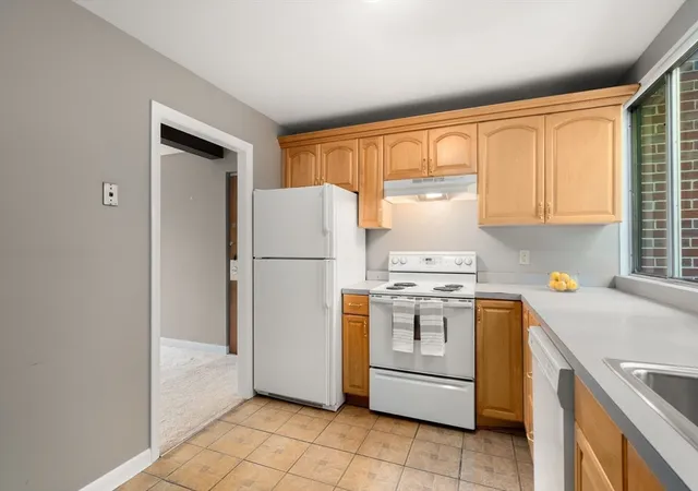 Homes for sale in Andover, MA | 7 Longwood Dr #207, Andover, MA 01810 | MLS# 73544909
