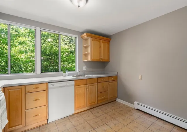 Homes for sale in Andover, MA | 7 Longwood Dr #207, Andover, MA 01810 | MLS# 73544909