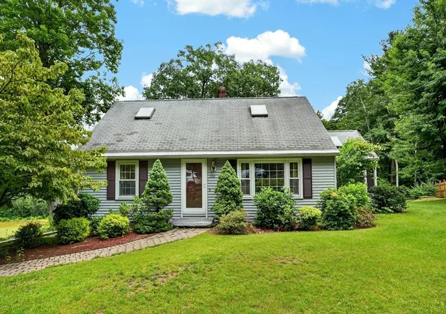 1st image of 126 Arizona Ave, Holden, MA 01520 | MLS# 73567226