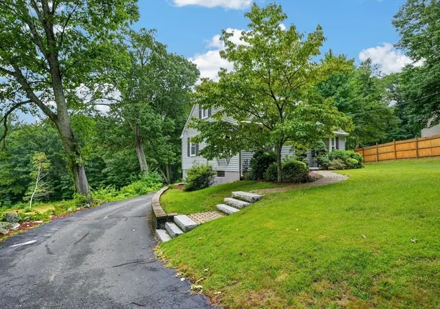 Photo 3 of Sale Pending at 126 Arizona Ave, Holden, MA 01520 | MLS# 73567226 | Listing updated on 2026-09-23