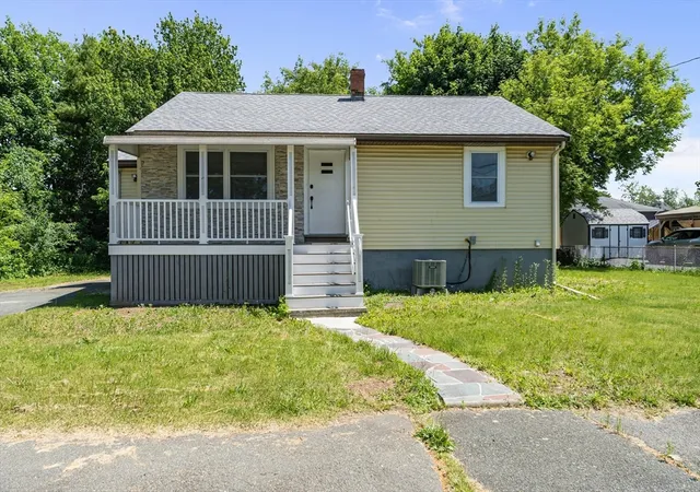2nd image of 37 Bent Ave, Malden, MA 02148 | MLS# 73561251