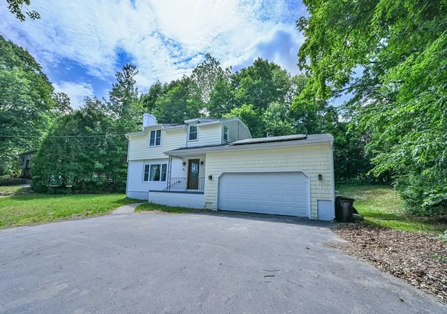 Homes for sale in Auburn, MA | 48 Central St, Auburn, MA 01501 | MLS# 73537809