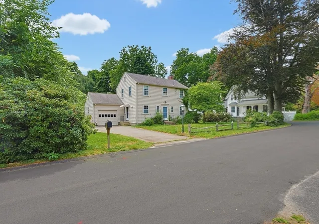 Photo 34 of Sale Pending at 7 Schaller St, Wellesley, MA 02482 | MLS# 73557701 | Listing updated on 2026-09-02