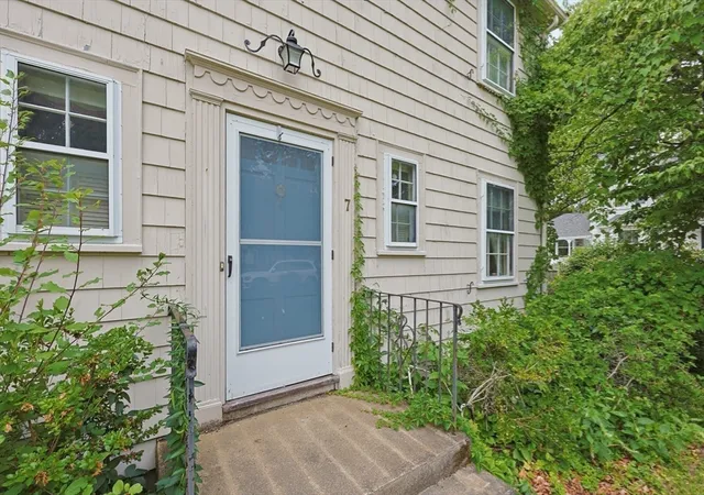 Photo 2 of Sale Pending at 7 Schaller St, Wellesley, MA 02482 | MLS# 73557701 | Listing updated on 2026-09-02