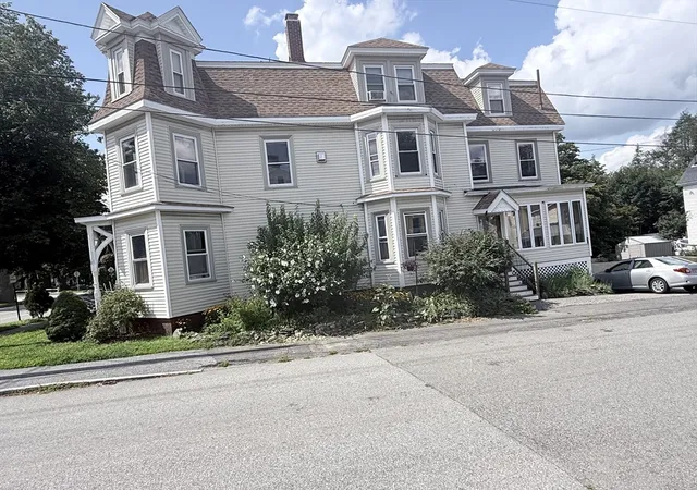 Photo 2 of Sale Pending at 20 Salem St #2, Haverhill, MA 01835 | MLS# 73563882 | Listing updated on 2026-09-01