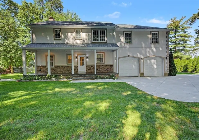 Photo 2 of Sale Pending at 657 Silver St, Agawam, MA 01001 | MLS# 73564179 | Listing updated on 2026-09-15