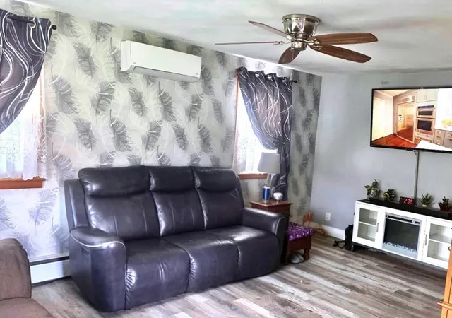 5th image of 44 Wilson Ave, Chicopee, MA 01013 | MLS# 73511102