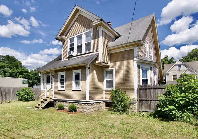 Homes for sale in Springfield, MA | 16 Amity Ct, Springfield, MA 01108 | MLS# 73544153