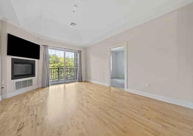 Photo 4 of Sale Pending at 59 Walpole St #307, Canton, MA 02021 | MLS# 73559866 | Listing updated on 2026-09-16