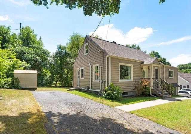 40th image of 78 Laurie Ave, South Hadley, MA 01075 | MLS# 73567215