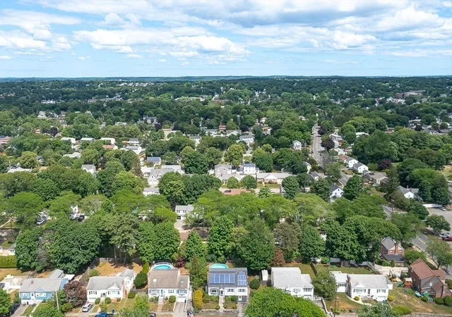 Homes for sale in Stoneham, MA | 5 Elizabeth Road, Stoneham, MA 02180 | MLS# 73537319