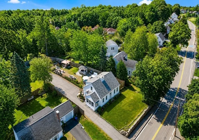 Photo 3 of Single family home for sale at 238 Liberty St, Braintree, MA 02184 | MLS# 73560546 | Listing updated on 2026-10-03