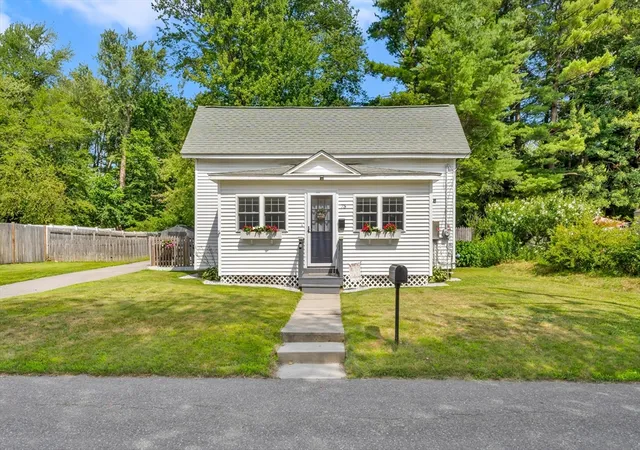 1st image of 75 Norwood Ave, Leominster, MA 01453 | MLS# 73556174