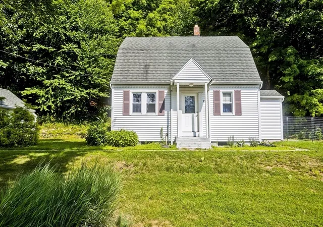 Single family home for sale at 392 N Loomis St, Southwick, MA 01077 | MLS# 73555113