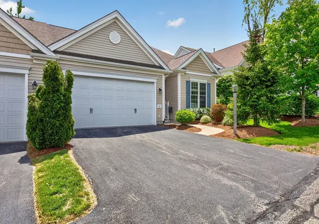 Photo 3 of Single family home for sale at 17 Valley Front, Plymouth, MA 02360 | MLS# 73530616 | Listing updated on 2026-09-22