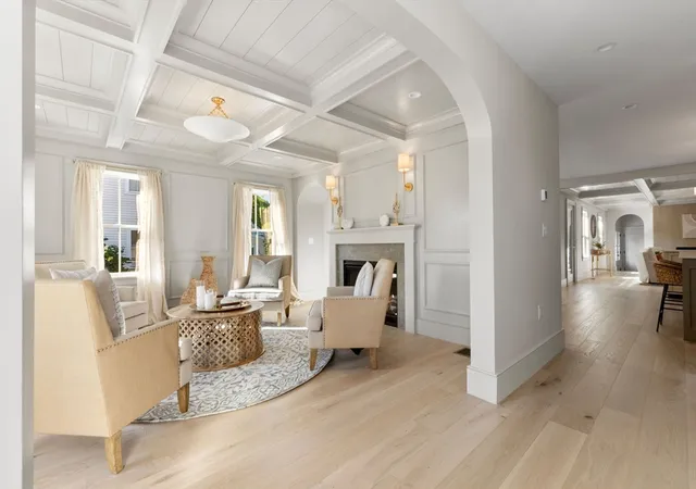5th image of 287 Merrimac St, Newburyport, MA 01950 | MLS# 73560981