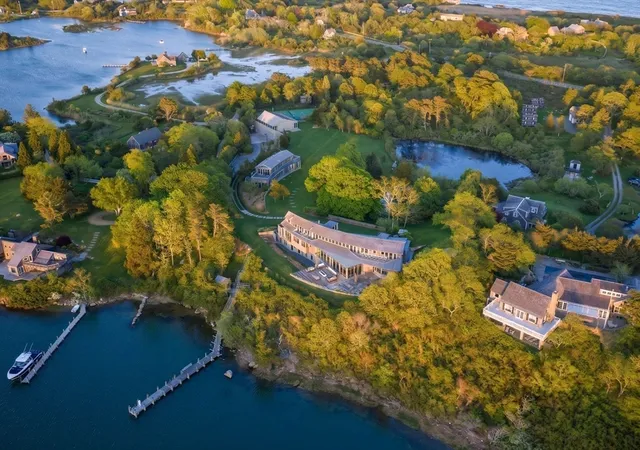 4th image of 18 Point Inner Way, Chilmark, MA 02535 | MLS# 73523462