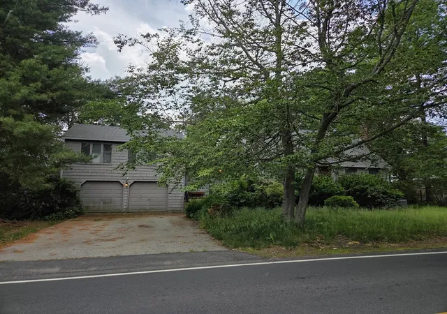 Homes for sale in Rockland, MA | 76 Gardner St, Rockland, MA 02370 | MLS# 73542023