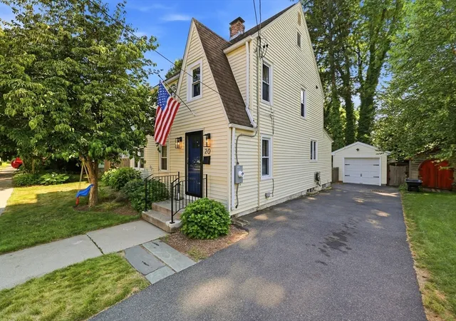 2nd image of 20 Ashbrook Street, Springfield, MA 01118 | MLS# 73555570