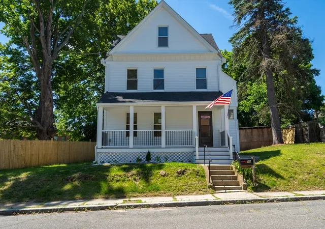Homes for sale in Ware, MA | 10 Walnut St, Ware, MA 01082 | MLS# 73534120