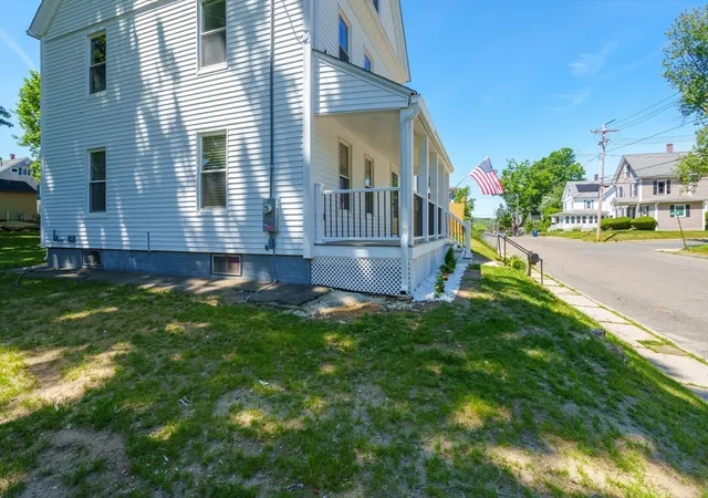 Homes for sale in Ware, MA | 10 Walnut St, Ware, MA 01082 | MLS# 73534120