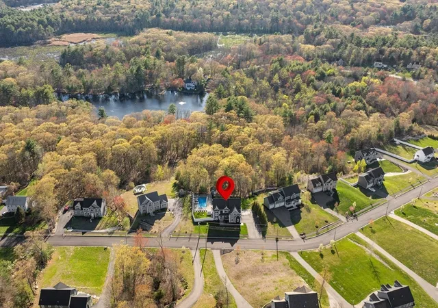 Homes for sale in Milford, MA | 48 Field Pond Road, Milford, MA 01757 | MLS# 73513544