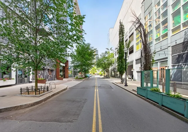 2nd image of 375-a Canal St, Somerville, MA 02145