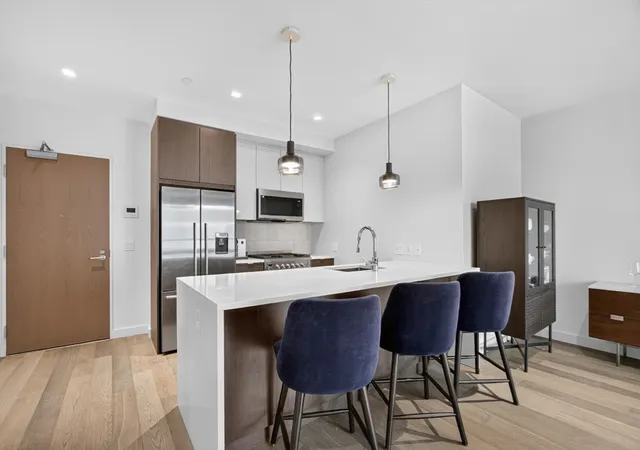 5th image of 375-A Canal St #801, Somerville, MA 02145 | MLS# 73536598