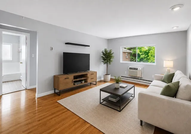 Homes for sale in Chelmsford, MA | 7 Glen Ave #11, Chelmsford, MA 01824 | MLS# 73533425